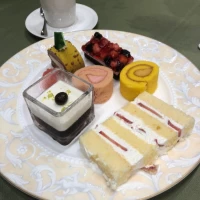デザートビュッフェ