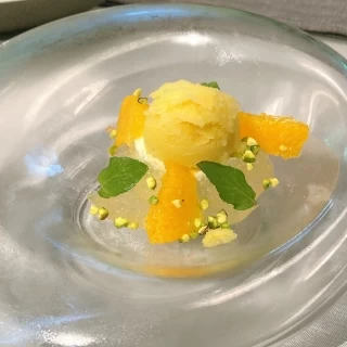 食後のさっぱりしたデザート