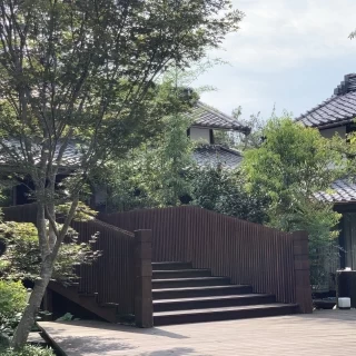 ウッドデッキ