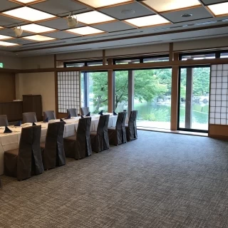 1階ガーデンホール会場