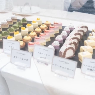 デザートビュッフェ