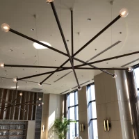 スタイリッシュなライト