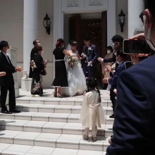 フラワーシャワー