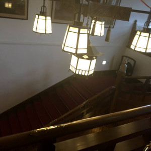 ロビー近くの2階の照明　写真スポット|627097さんの奈良ホテルの写真(1561008)