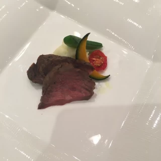 お肉料理