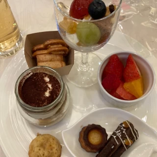 デザートブュッフェ
