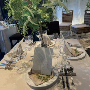 セッティング済のテーブル|628310さんのTHE GARDEN DINING 弓絃葉（ザ・ガーデンダイニング ユズルハ）の写真(1538524)