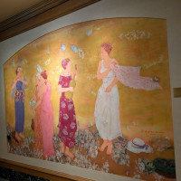 壁面には絵画が飾られており、どこで撮っも写真映えしそうでした