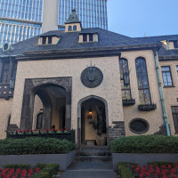 歴史を感じさせる建物