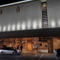 車寄せがあるので雨の日でも問題ないです