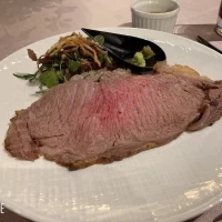 入刀の時の肉です