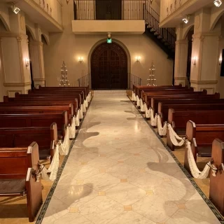 祭壇からのチャペル