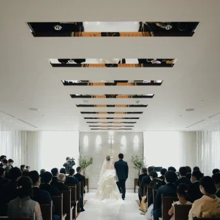 洗練されたクリスタルのチャペルです