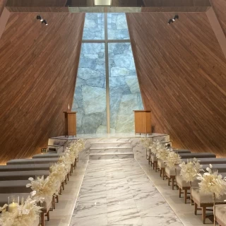 チャペルは本当に素敵です。