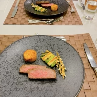 試食会でのお肉です。
