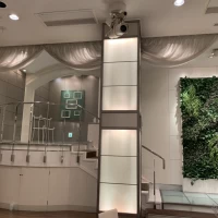二次会専用の会場、登場階段