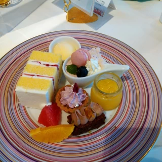 どれから食べようか悩むほど、もりもりだった。