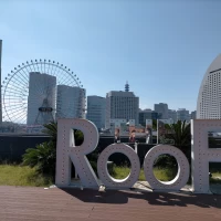 屋上の写真スポットです。