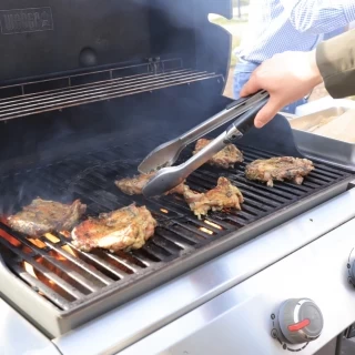 お肉