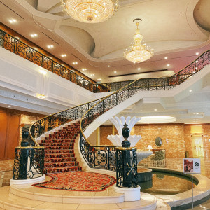 新館一階にある螺旋階段。豪華さに胸を打たれます！|629765さんのホテルスプリングス幕張の写真(1582969)