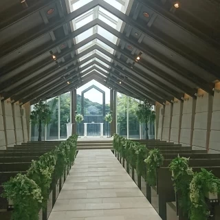 天井からも光が入ります。