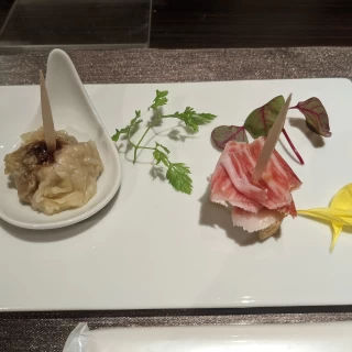 ウェルカムパーティーの料理を試食させてもらいました。
