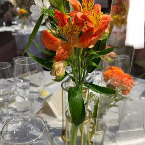 テーブルのお花|629947さんのラ・フェット ひらまつ （ひらまつウエディング）の写真(2019426)