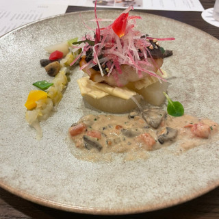 試食、魚料理。