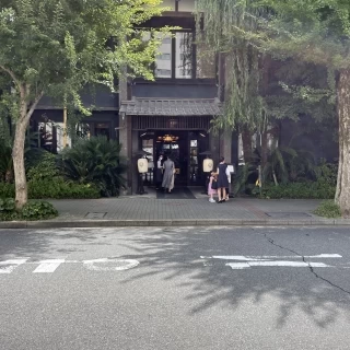 入口