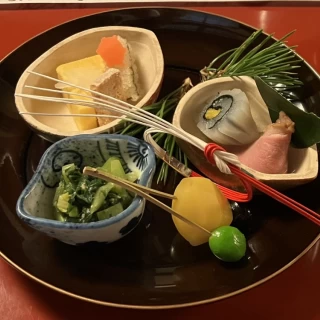 おしどりの器の中