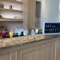 ウェルカムパーティースペース、アルコールも飲めます