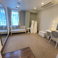 ブライズルーム