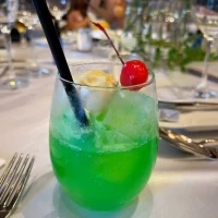 メロンクリームソーダ