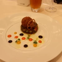この料理は正直、写真映えしませんでした
