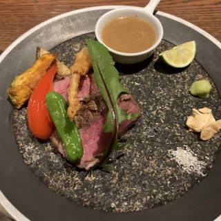 お肉料理