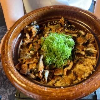鰻土鍋まぶし　おかわりもできました。
