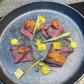 お肉料理