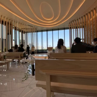 カーテンがあきます