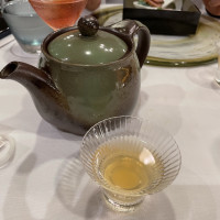 お茶漬けの出汁だけを飲んでみてとシェフ