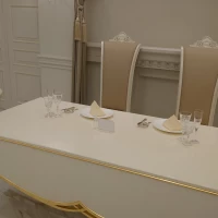 新郎新婦の席