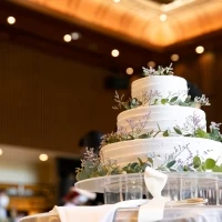ウェディングケーキ
