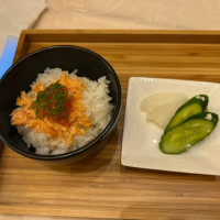 締めの丼　鮭といくらの親子