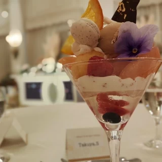 試食の最後に出たパフェ