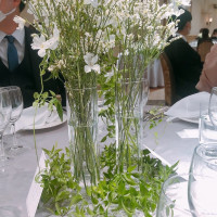 披露宴の各テーブルのお花です。