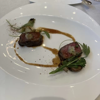 お肉料理