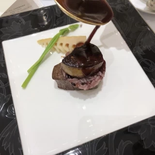 とても柔らかかったです。豪華な組み合わせです。