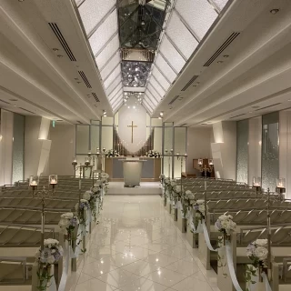 白を基調としたチャペル