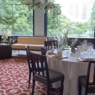 人数に応じて数種類の披露宴会場がありました