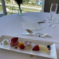 試食会のデザート