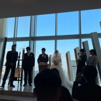 人前式、友人からの問いかけ。友人が2人ずつ前へ出ました。